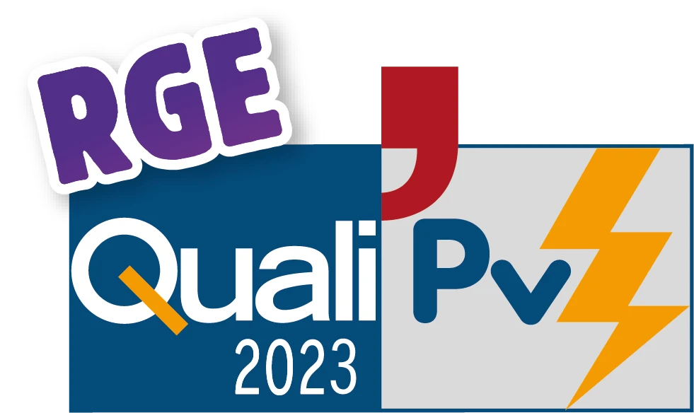 Logo QualiPV avec mention RGE, qualification photovoltaïque délivrée par Qualit'EnR